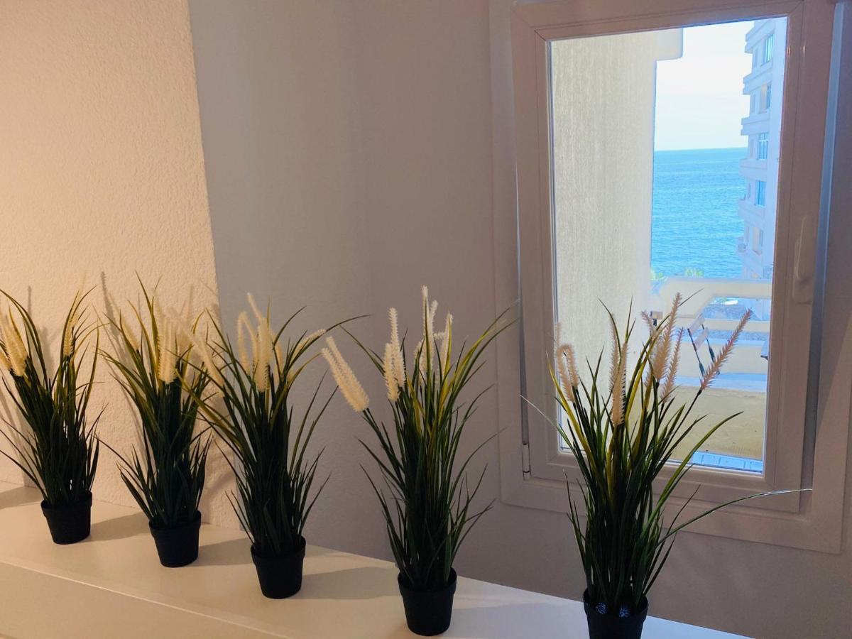 First Line! Art-Apartment On The Seafront Of Marbella With Swimming Pool Εξωτερικό φωτογραφία